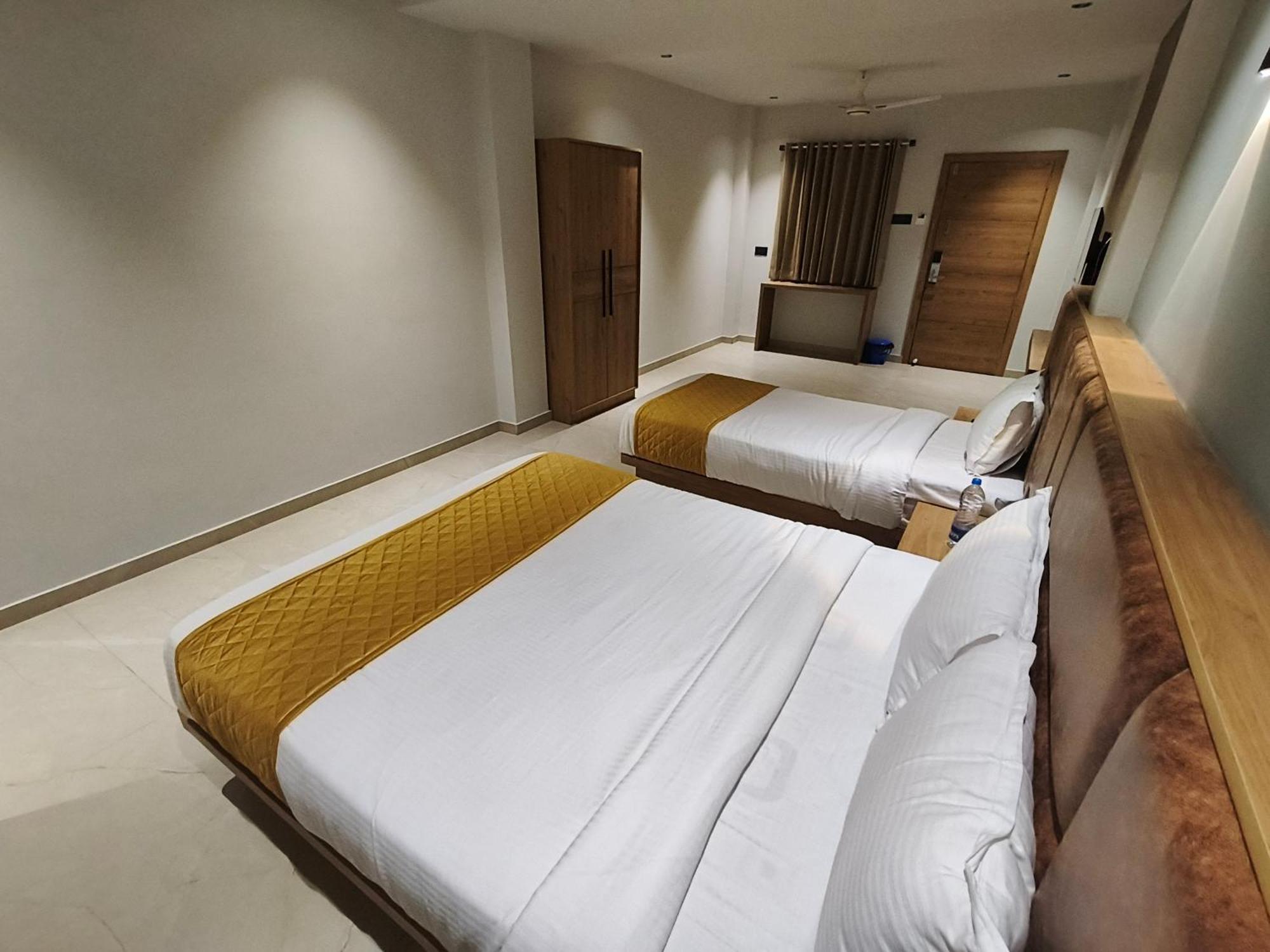 Hotel Beverly Plaza コージコード エクステリア 写真